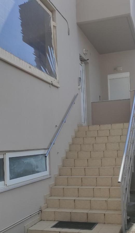 Οικογενειακό Διαμέρισμα Στα Χανια Με Θέα Ханя Екстериор снимка